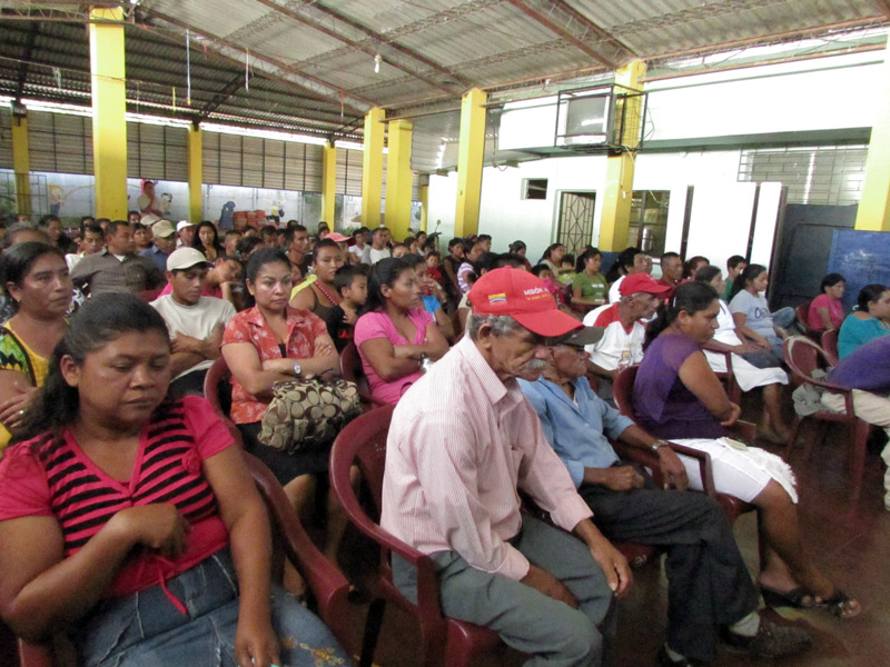 81 familias de la Comunidad “Bendición de Dios” firmaron su escritura de propiedad, con ello el ILP brinda seguridad jurídica sobre la propiedad de la tierra a familias de escasos recursos económicos.